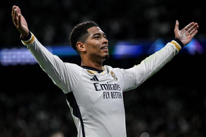 Z字型爬坡输送机